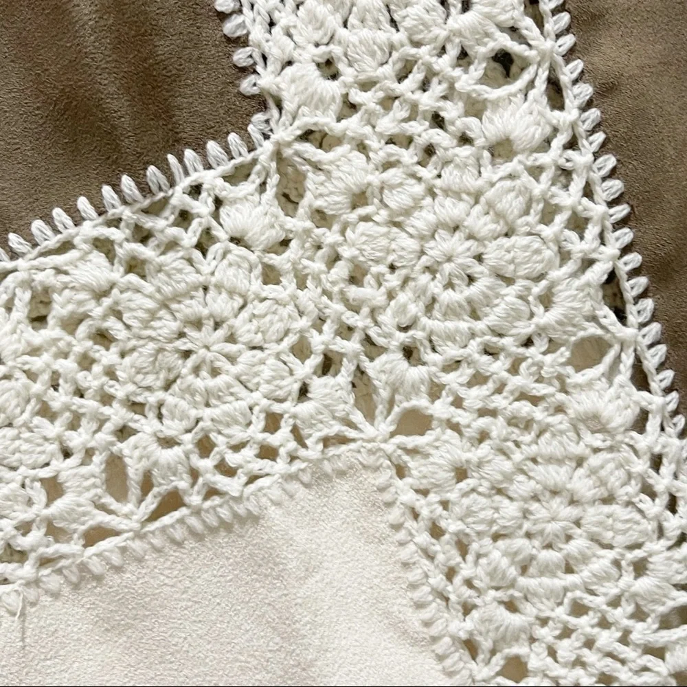 EGON FURSTENBERG Women’s Boho Ivory Brown Patchwork Granny Square Scarf